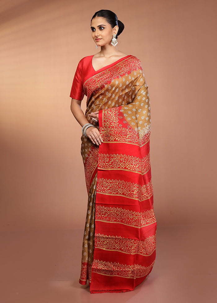 Cream Printed Pure Silk Saree Without Blouse Piece