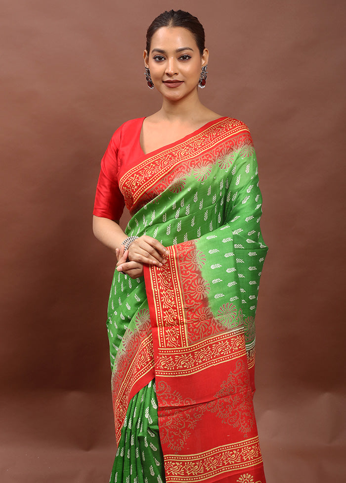 Green Printed Pure Silk Saree Without Blouse Piece