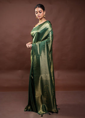 Green Dupion Silk Saree With Blouse Piece