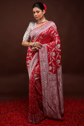 Red Handloom Pure Georgette Saree With Blouse Piece