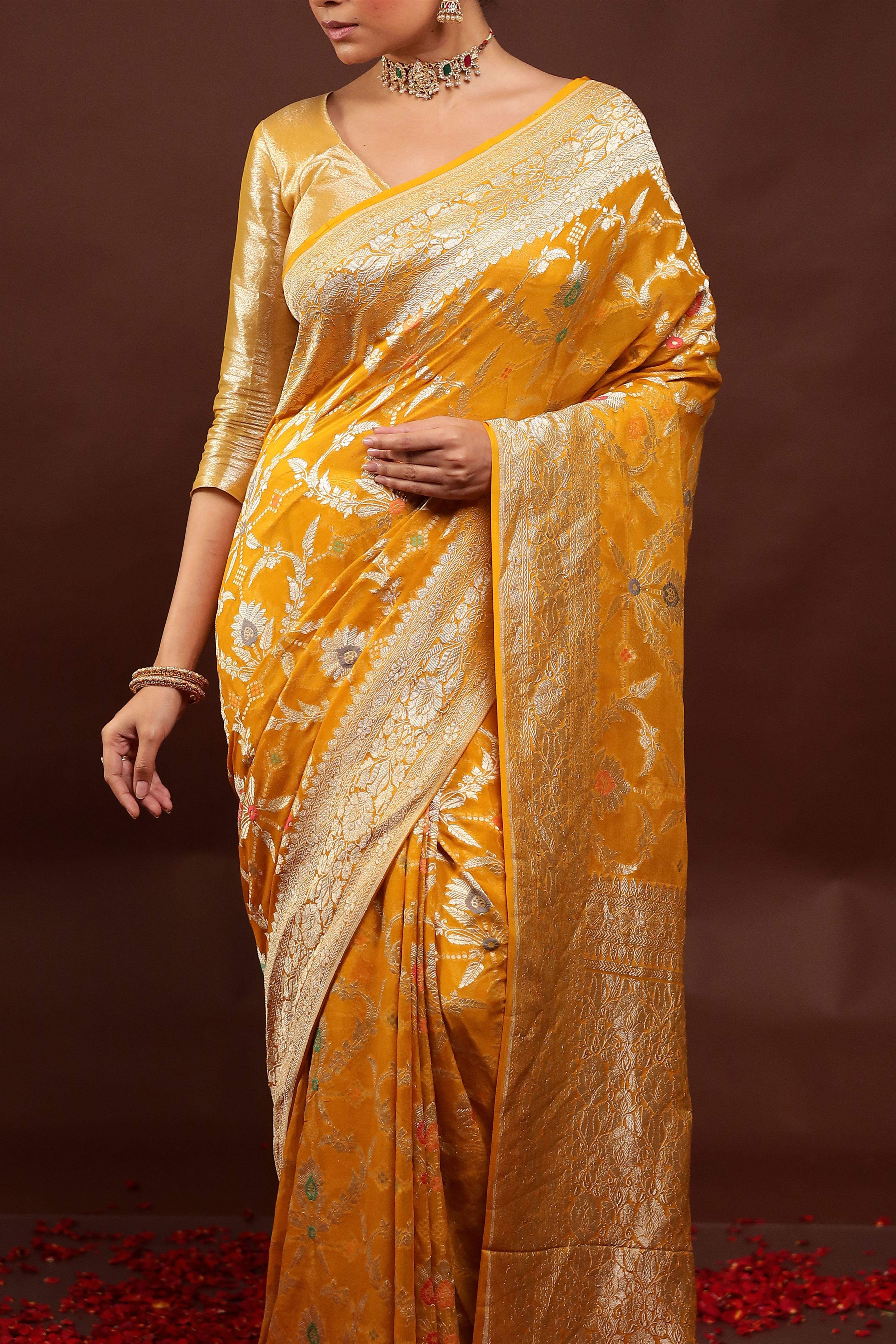 Yellow Handloom Pure Georgette Saree With Blouse Piece