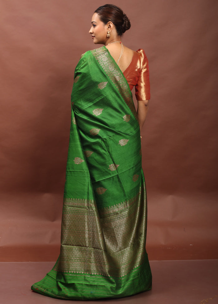 Green Handloom Tussar Pure Silk Saree With Blouse Piece
