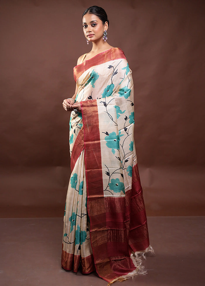 Cream Handloom Tussar Pure Silk Saree With Blouse Piece