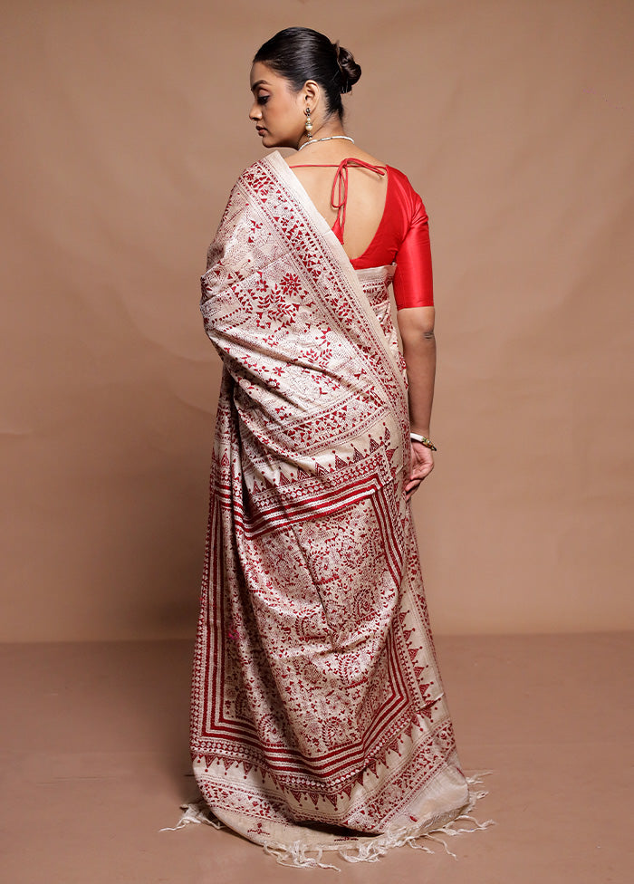 Cream Handloom Kantha Stitch Pure Silk Saree With Blouse Piece