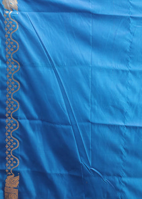 Blue Banarasi Silk Saree With Blouse Piece