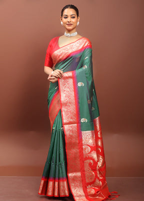 Green Kanjivaram Silk Saree With Blouse Piece