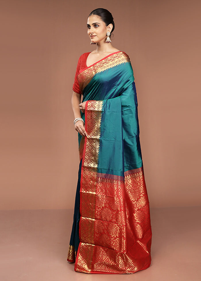 Blue Handloom Kanjivaram Pure Silk Saree With Blouse Piece