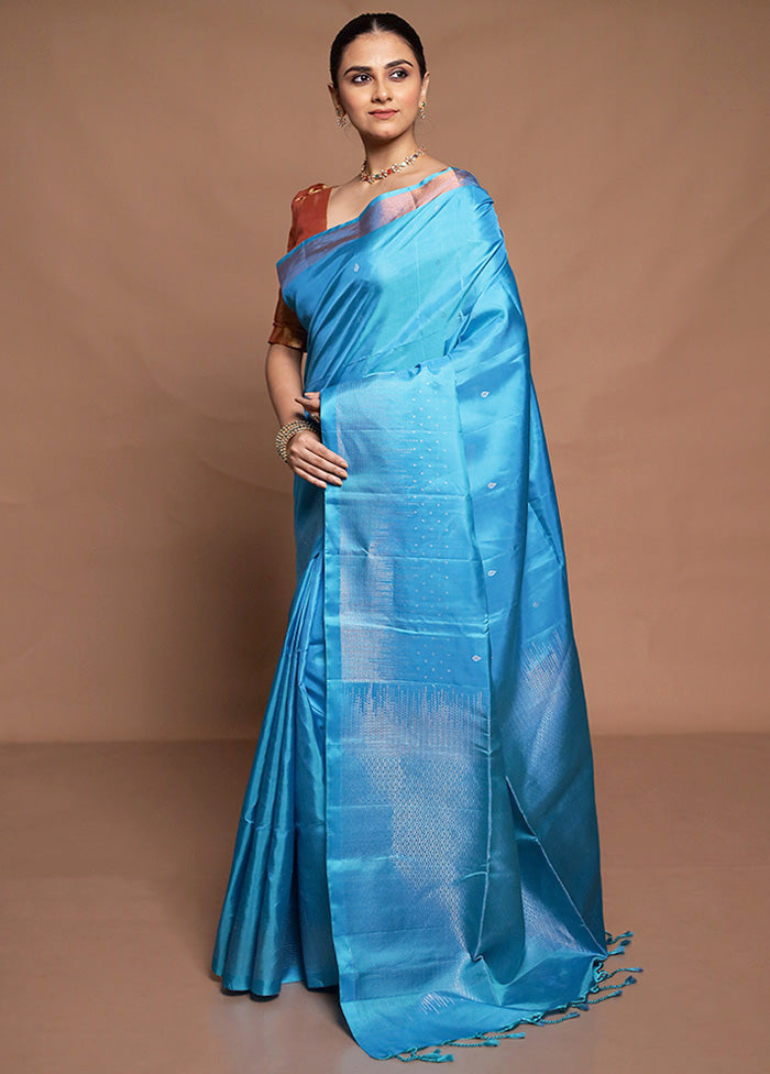 Blue Handloom Kanchipuram Pure Silk Saree With Blouse Piece