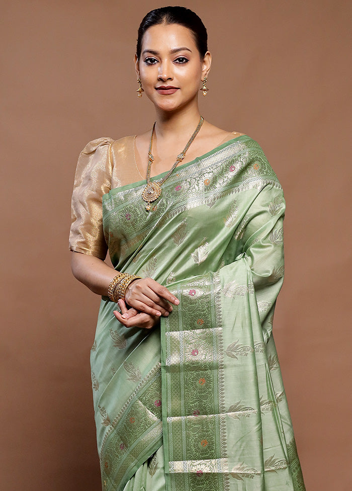 Green Dupion Silk Saree With Blouse Piece