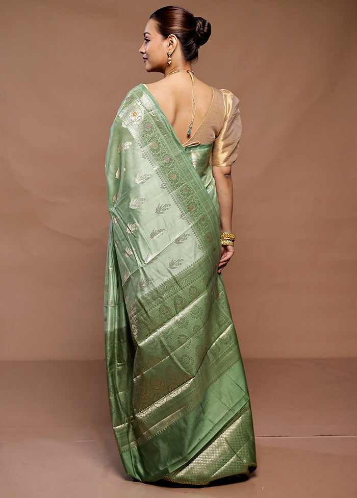 Green Dupion Silk Saree With Blouse Piece