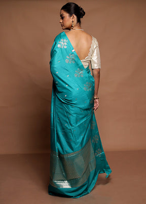 Green Dupion Silk Saree With Blouse Piece