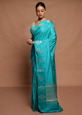 Green Dupion Silk Saree With Blouse Piece