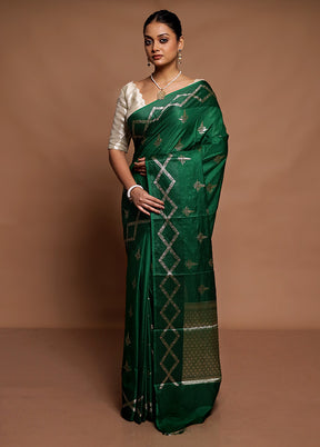 Green Dupion Silk Saree With Blouse Piece