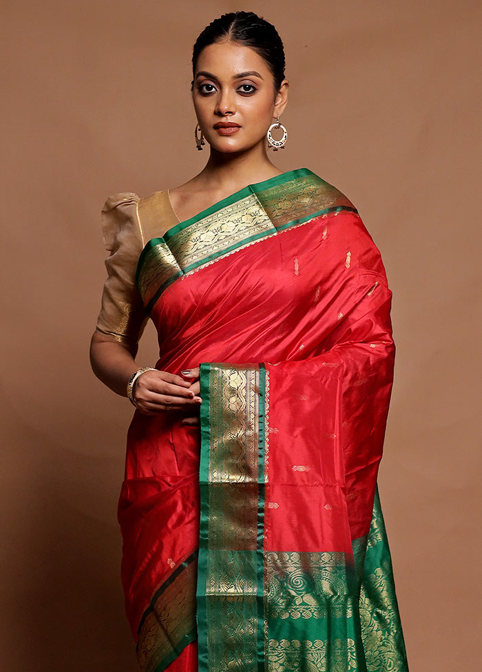 Red Handloom Kanjivaram Pure Silk Saree With Blouse Piece