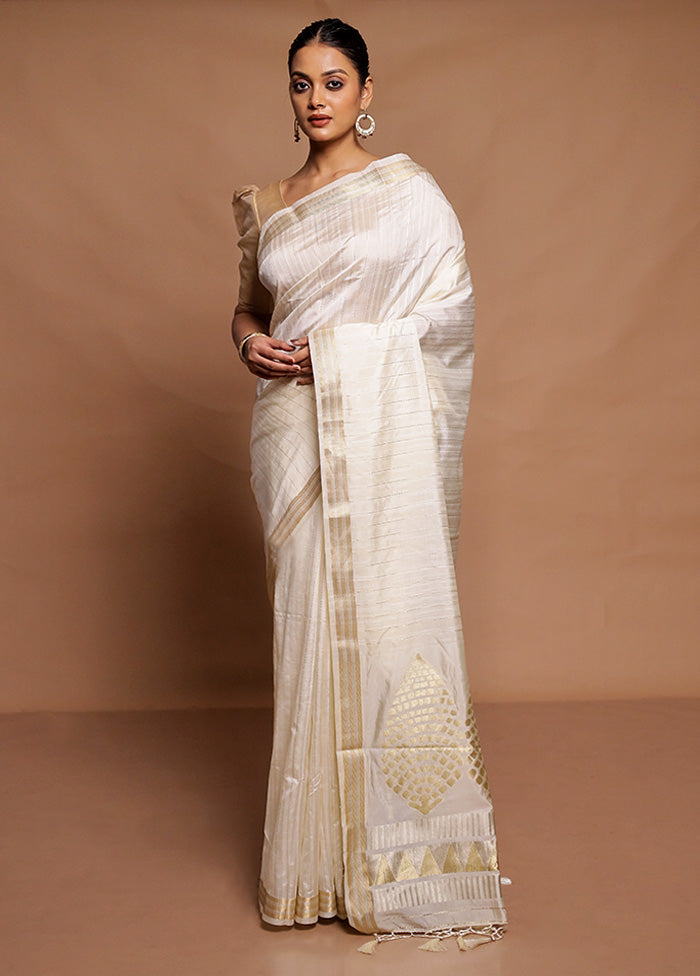 Cream Dupion Silk Saree With Blouse Piece