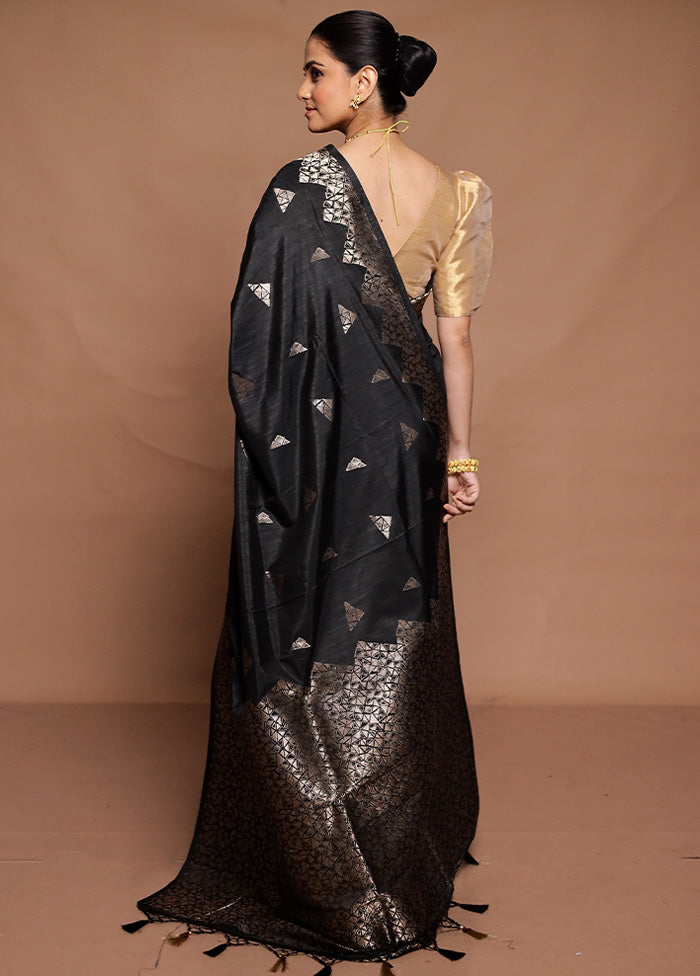 Black Dupion Silk Saree With Blouse Piece