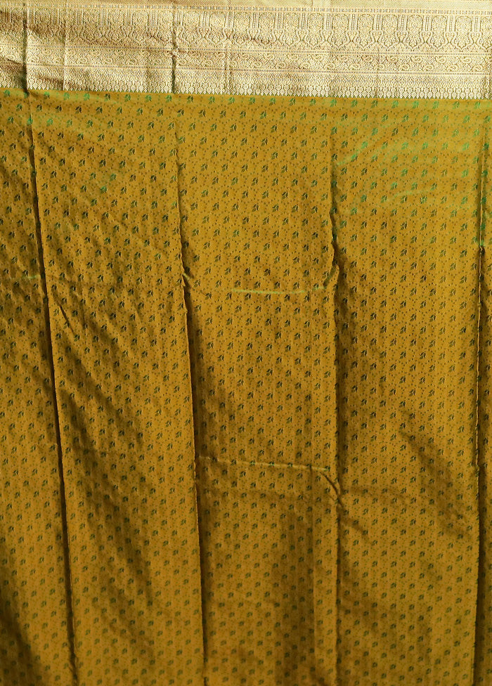 Green Handloom Kanchipuram Pure Silk Saree With Blouse Piece