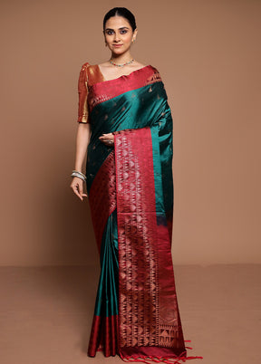 Green Dupion Silk Saree With Blouse Piece