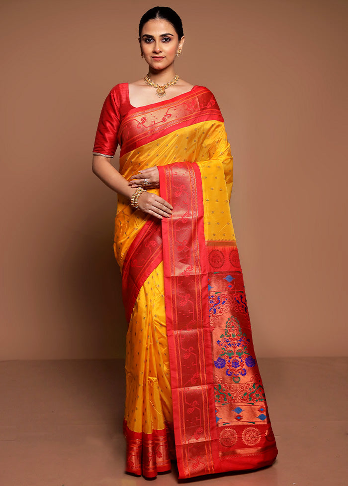 Yellow Kanjivaram Silk Saree With Blouse Piece