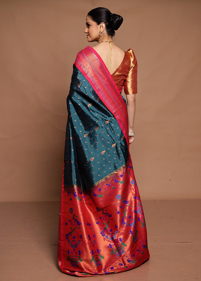 Green Kanjivaram Silk Saree With Blouse Piece