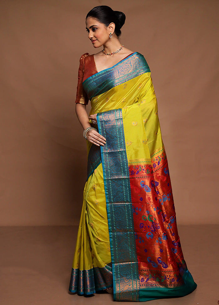 Green Kanjivaram Silk Saree With Blouse Piece