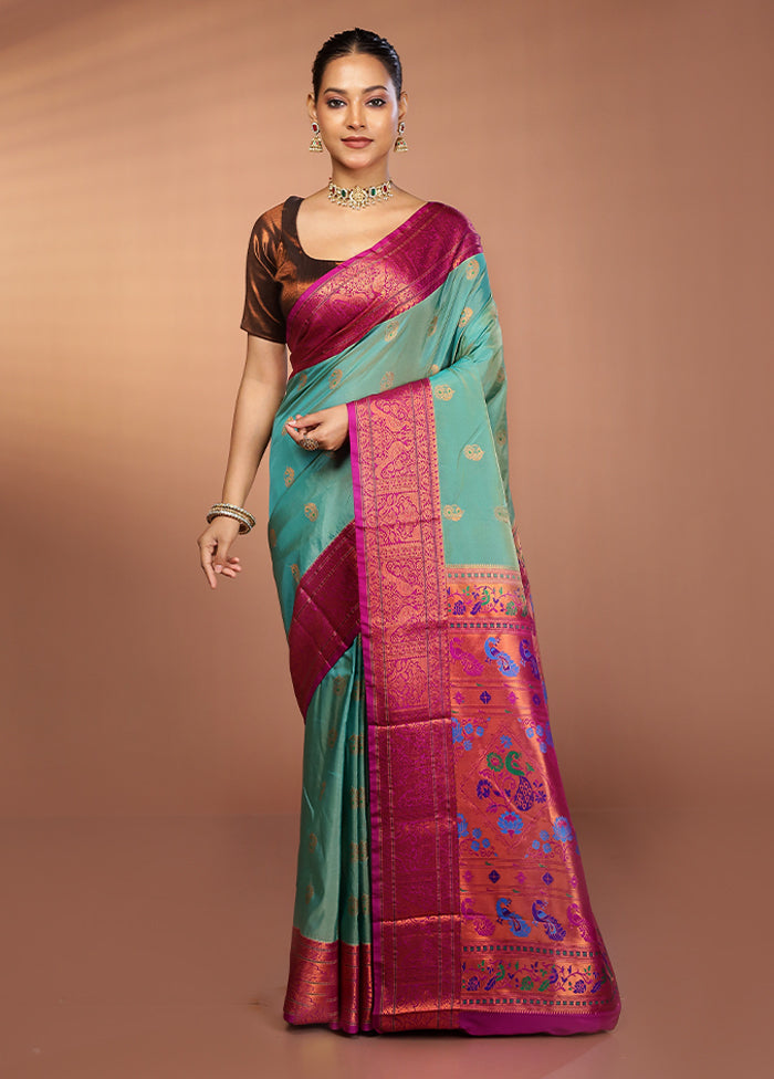 Green Kanjivaram Silk Saree With Blouse Piece