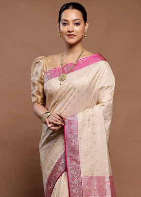 Cream Uppada Silk Saree With Blouse Piece
