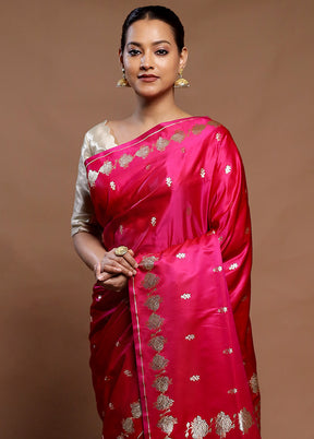 Pink Handloom Banarasi Pure Silk Saree With Blouse Piece