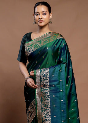 Green Handloom Banarasi Pure Silk Saree With Blouse Piece