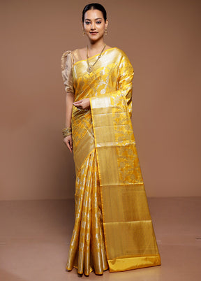 Yellow Uppada Silk Saree With Blouse Piece