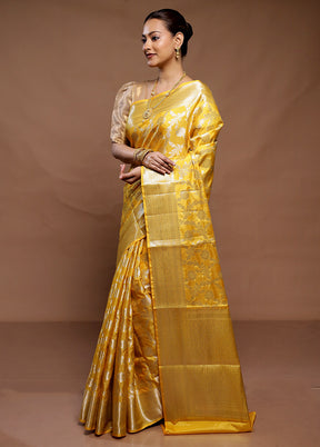 Yellow Uppada Silk Saree With Blouse Piece