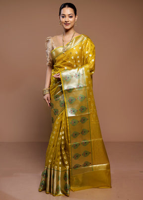 Yellow Organza Saree With Blouse Piece