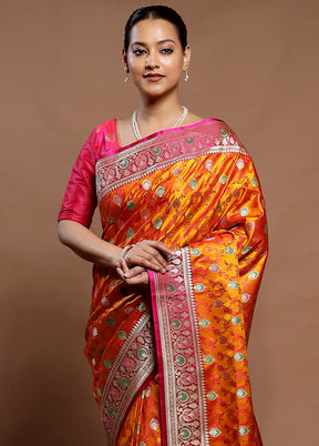Orange Handloom Tanchoi Pure Silk Saree With Blouse Piece
