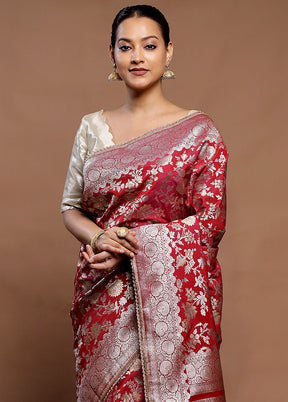 Red Uppada Silk Saree With Blouse Piece