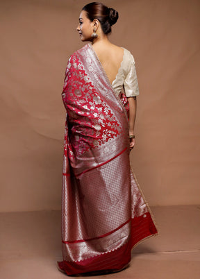 Red Uppada Silk Saree With Blouse Piece