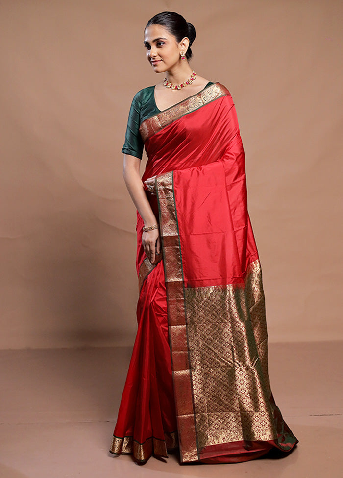 Red Handloom Kanjivaram Pure Silk Saree With Blouse Piece