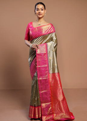 Grey Handloom Kanchipuram Pure Silk Saree With Blouse Piece