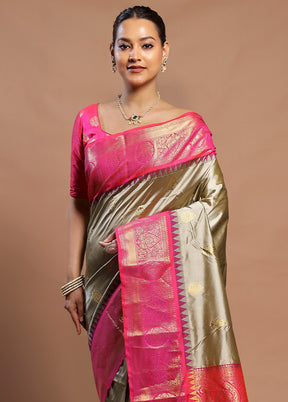 Grey Handloom Kanchipuram Pure Silk Saree With Blouse Piece