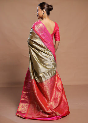 Grey Handloom Kanchipuram Pure Silk Saree With Blouse Piece