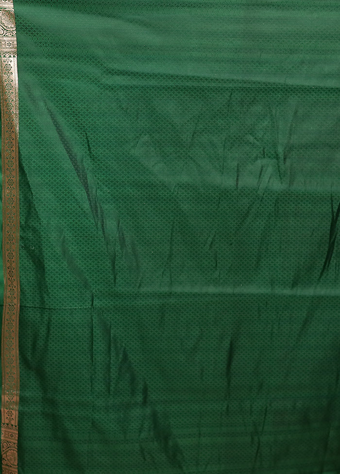 Purple Banarasi Silk Saree With Blouse Piece