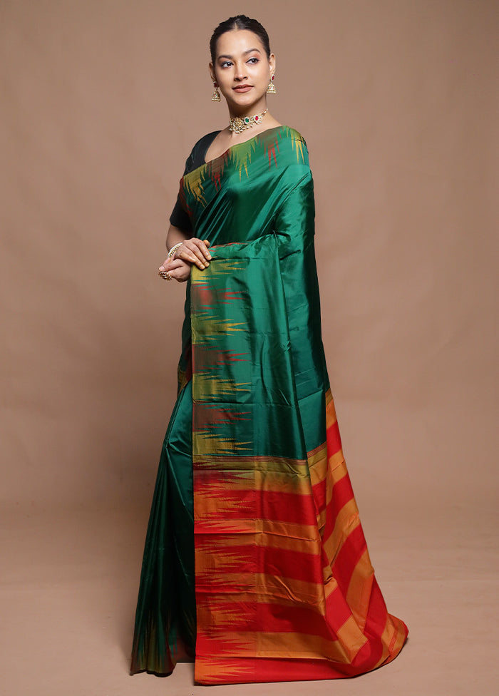 Green Handloom Kanjivaram Pure Silk Saree With Blouse Piece