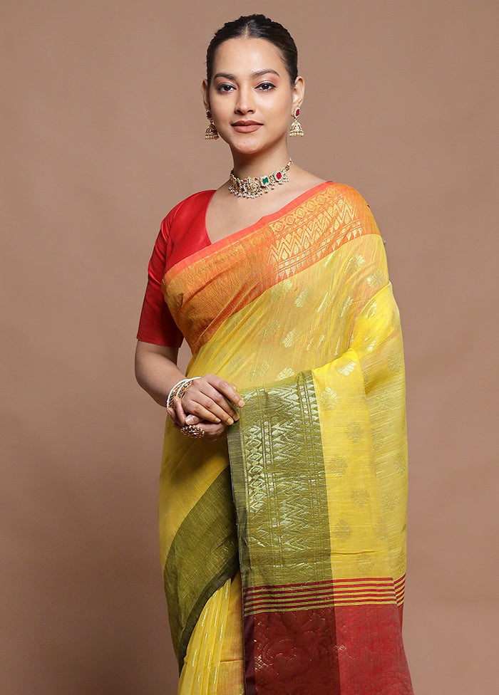 Yellow Cotton Saree With Blouse Piece