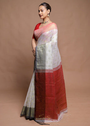 White Cotton Saree With Blouse Piece