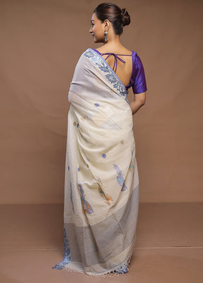 White Cotton Saree With Blouse Piece