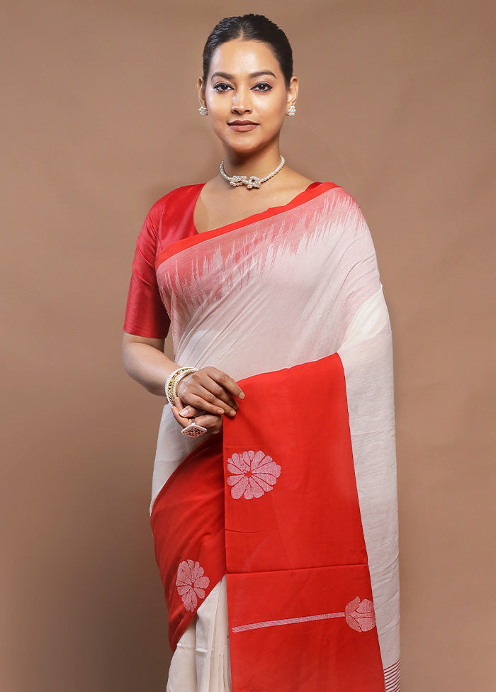 White Cotton Saree With Blouse Piece