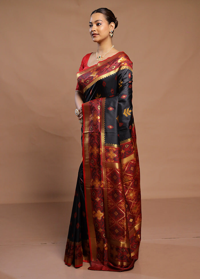 Black Dupion Silk Saree With Blouse Piece