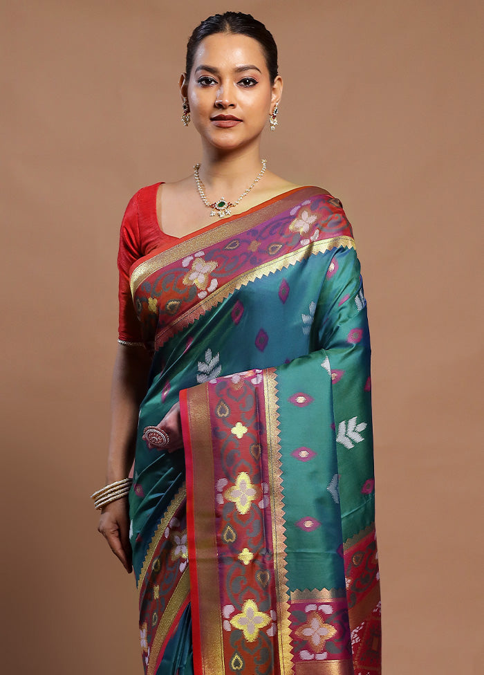 Green Dupion Silk Saree With Blouse Piece