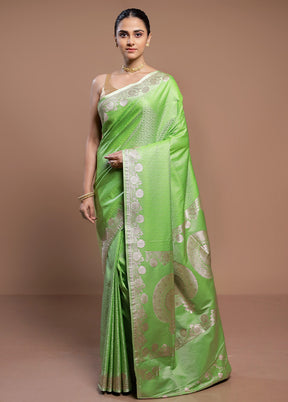 Green Tanchoi Silk Saree With Blouse Piece