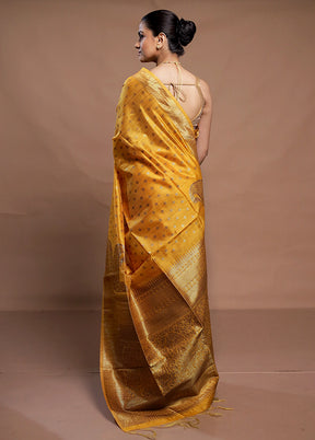 Yellow Tussar Silk Saree With Blouse Piece