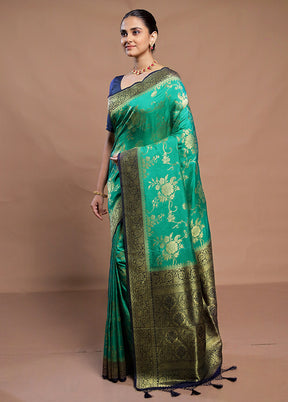 Green Dupion Silk Saree With Blouse Piece